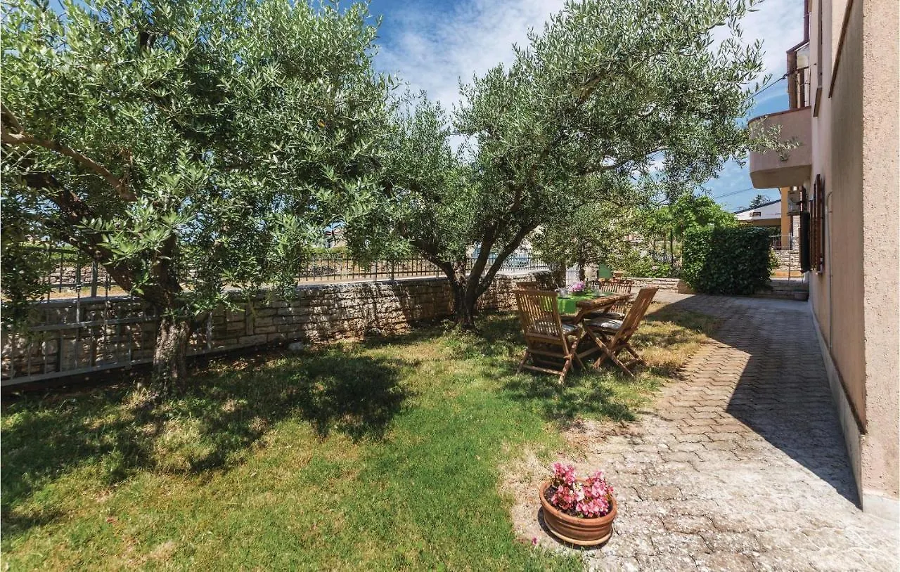 Cozy Apartment In Galizana With Kitchen